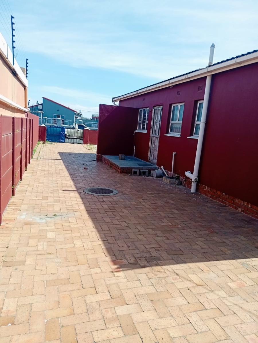3 Bedroom Property for Sale in Mandalay Western Cape